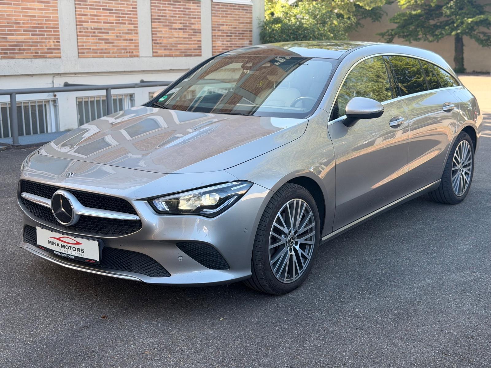 Mercedes-Benz CLA 200 Shooting Brake Pano LED Assist Digital