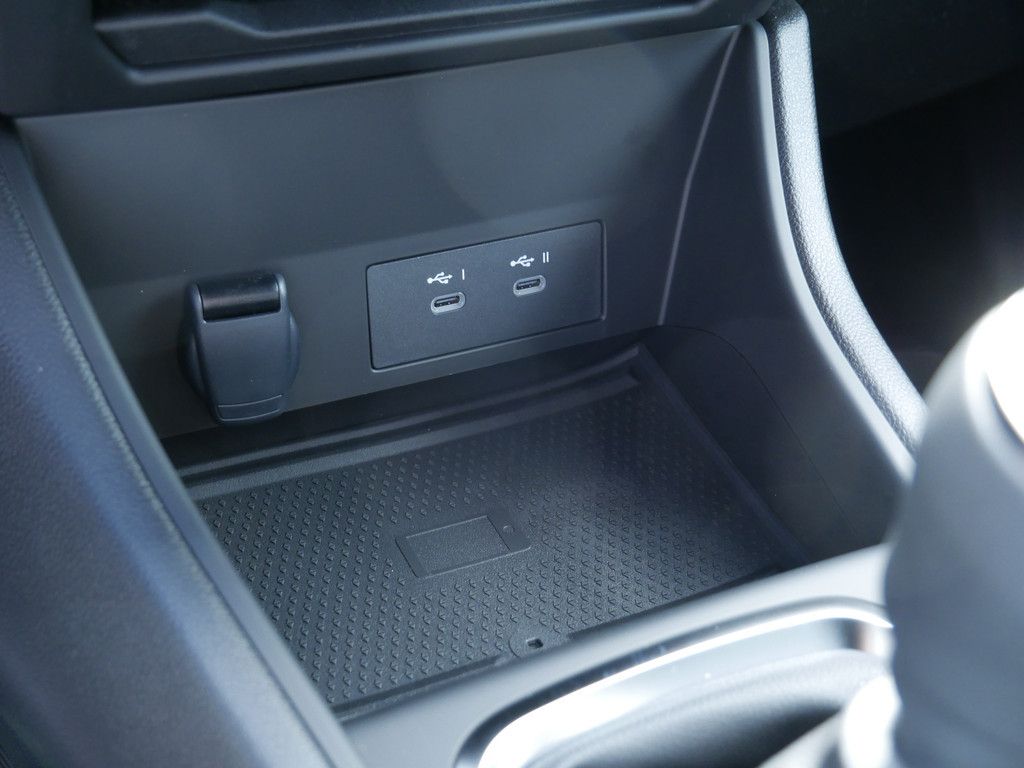 Fahrzeugabbildung Renault Captur Techno TCe 90