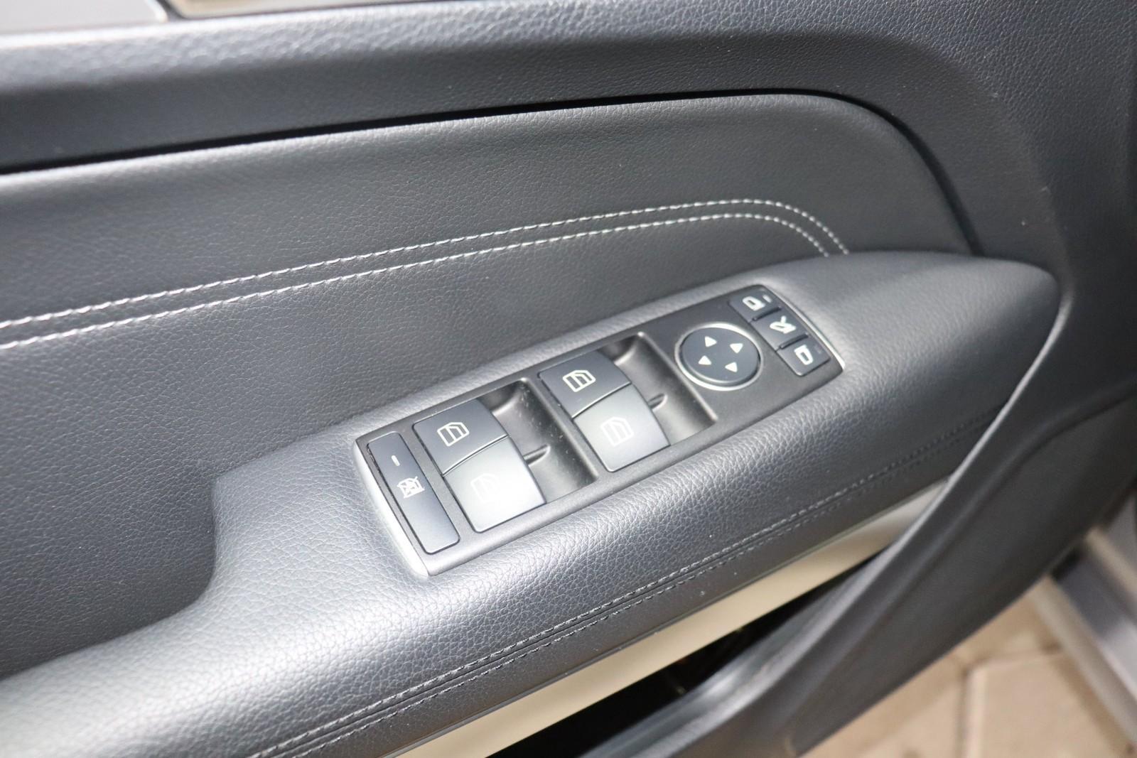 Mercedes-Benz E 200 Cabriolet LED*LEDER*NAVI*GRA