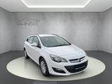 Opel Astra J Sports Tourer Selection Navi/Klima/Euro6 - Opel Astra mit Diesel-Antrieb: Kombi, Sports Tourer Selection