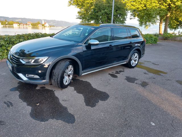 VW Passat Alltrack