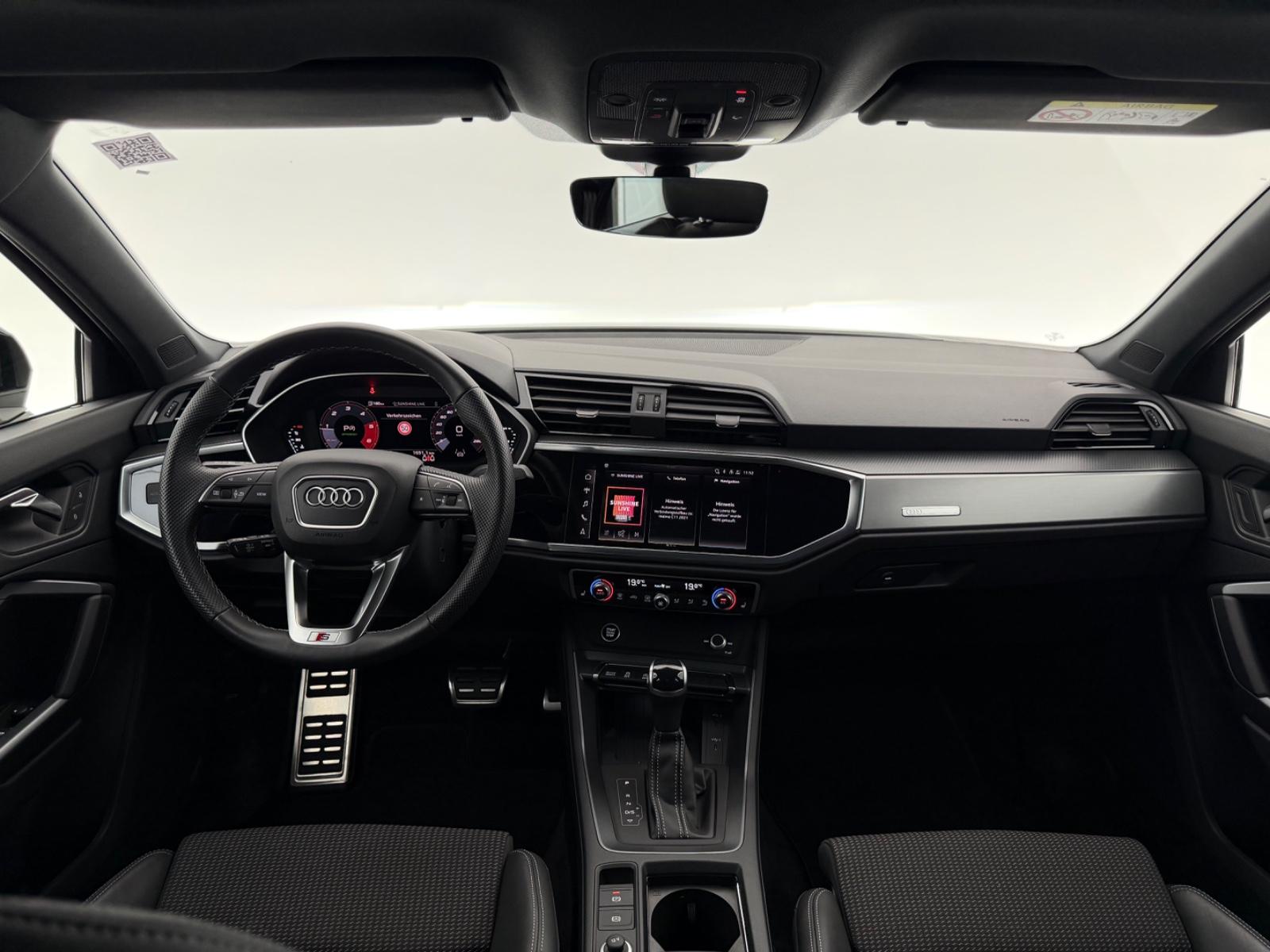 Audi Q3 35 TDI*S LINE*LED-R.KAM-AHK-SHD-MMI-KESSY — 31