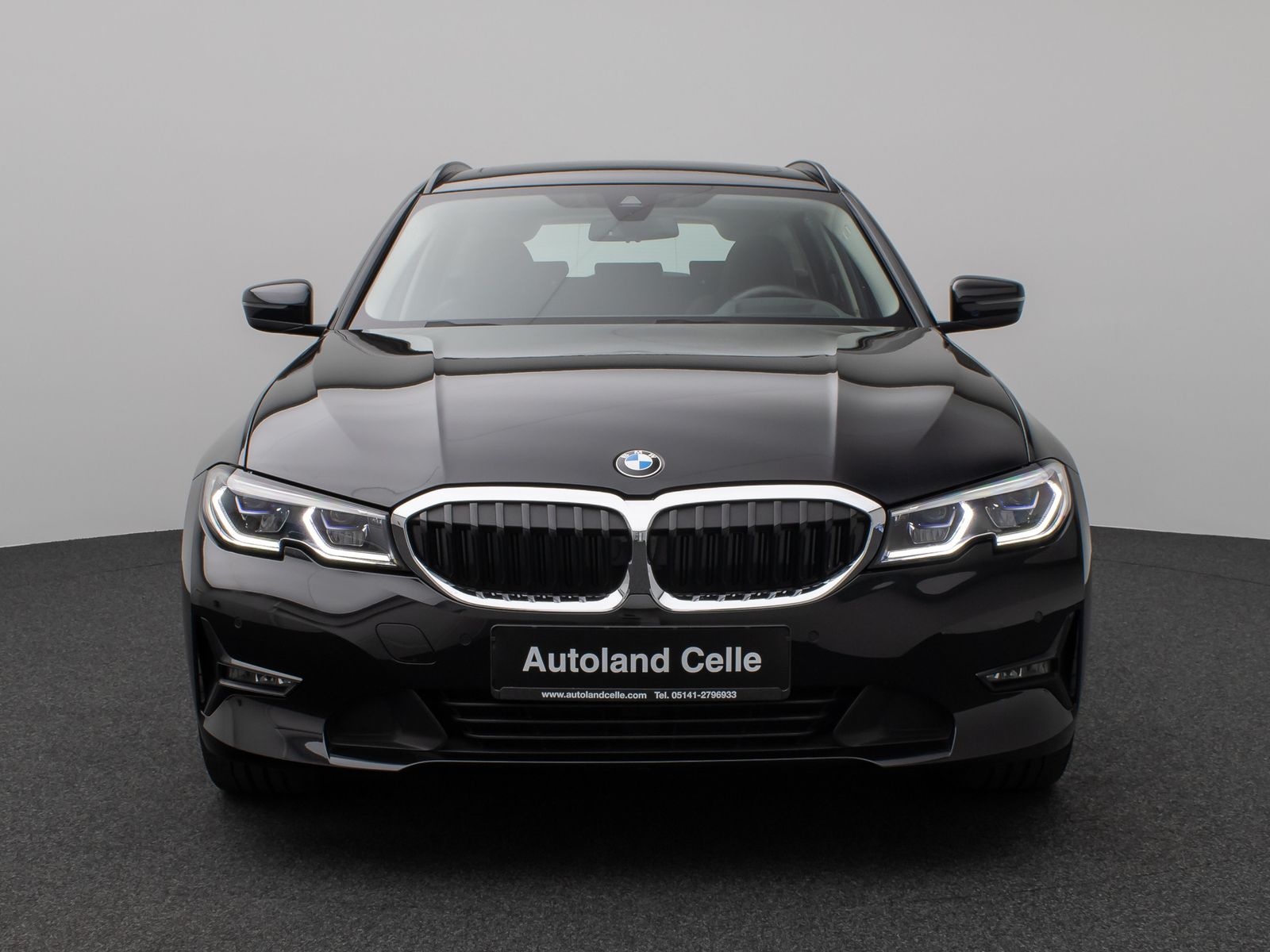 Fahrzeugabbildung BMW 320d Panorama Laser PDC HUD HiFi Komfort Alarm