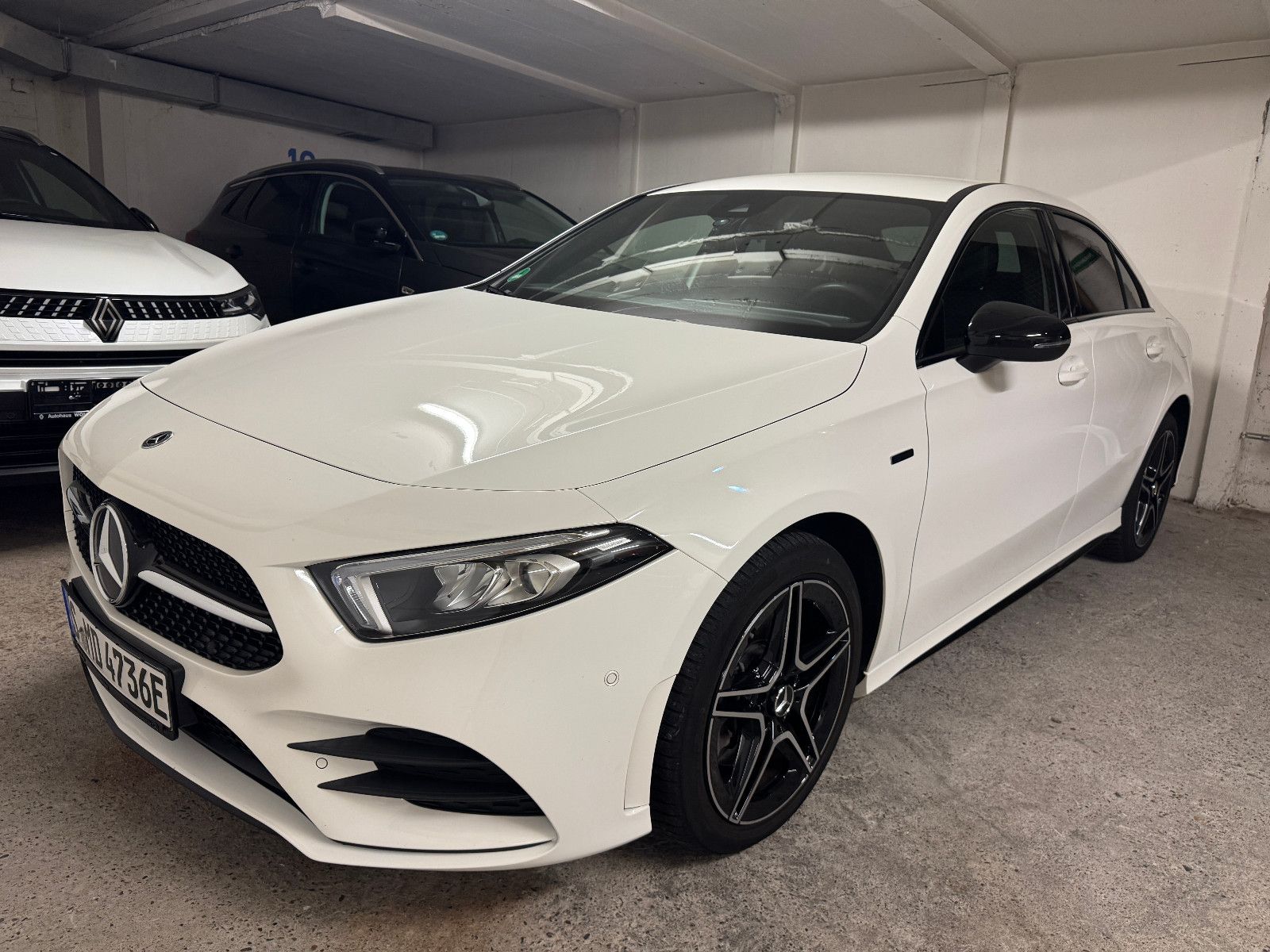 Mercedes-Benz A 250 e LIMOUSINE|EDITION 2020|(218 PS) AMG LINE imagem 2
