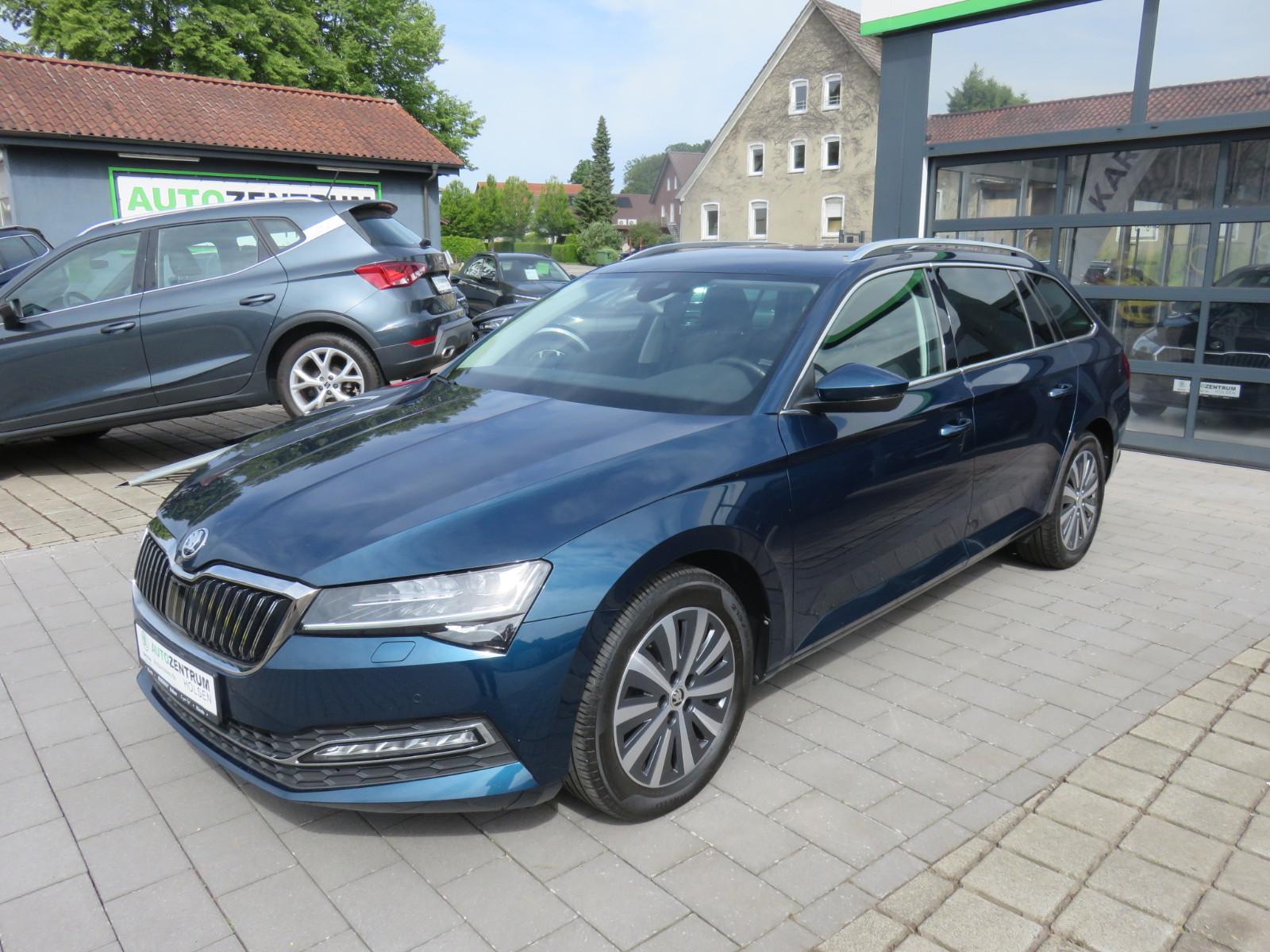 Skoda Superb Combi  2.0 TDI DSG Style