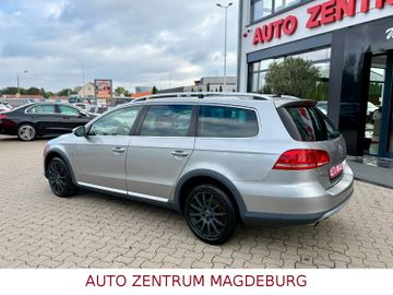 Volkswagen Passat Alltrack - 10