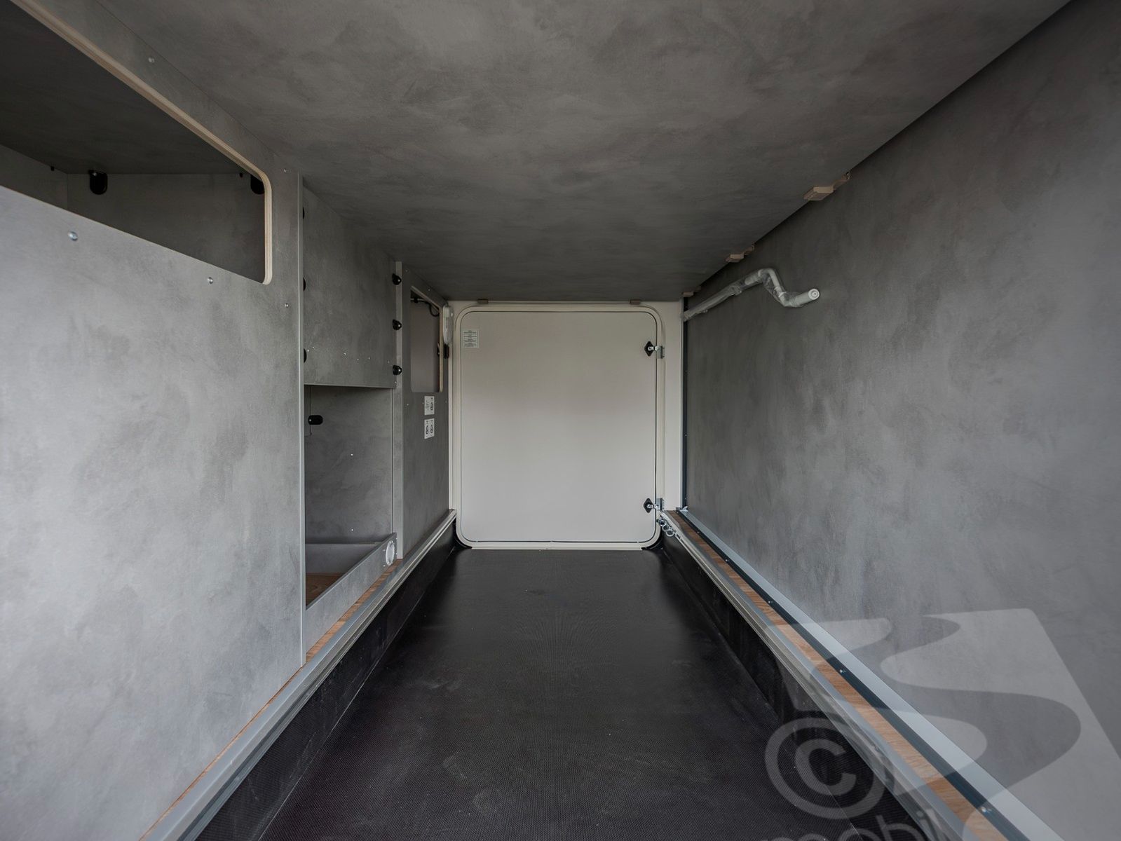 Fahrzeugabbildung Crosscamp EXPDN 7.4 E Peugeot Automatik