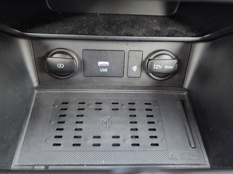 Fahrzeugabbildung Hyundai KONA HEV 1.6 DCT TREND NAVI-P AHK/ABNEHM+KRELL++