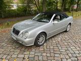 Mercedes-Benz CLK 200 K ELEGANCE final edition Elegance - Mercedes-Benz CLK 200 Gebrauchtwagen in Hamburg