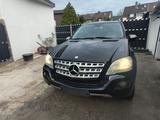Mercedes-Benz ML 350 BlueTEC 4MATIC - AHK, SD, Klima - Mercedes-Benz ML 350 in Oberhausen