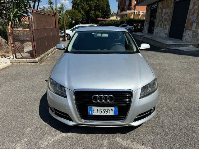 Audi A3 1.6 TDI 105 CV CR Attraction