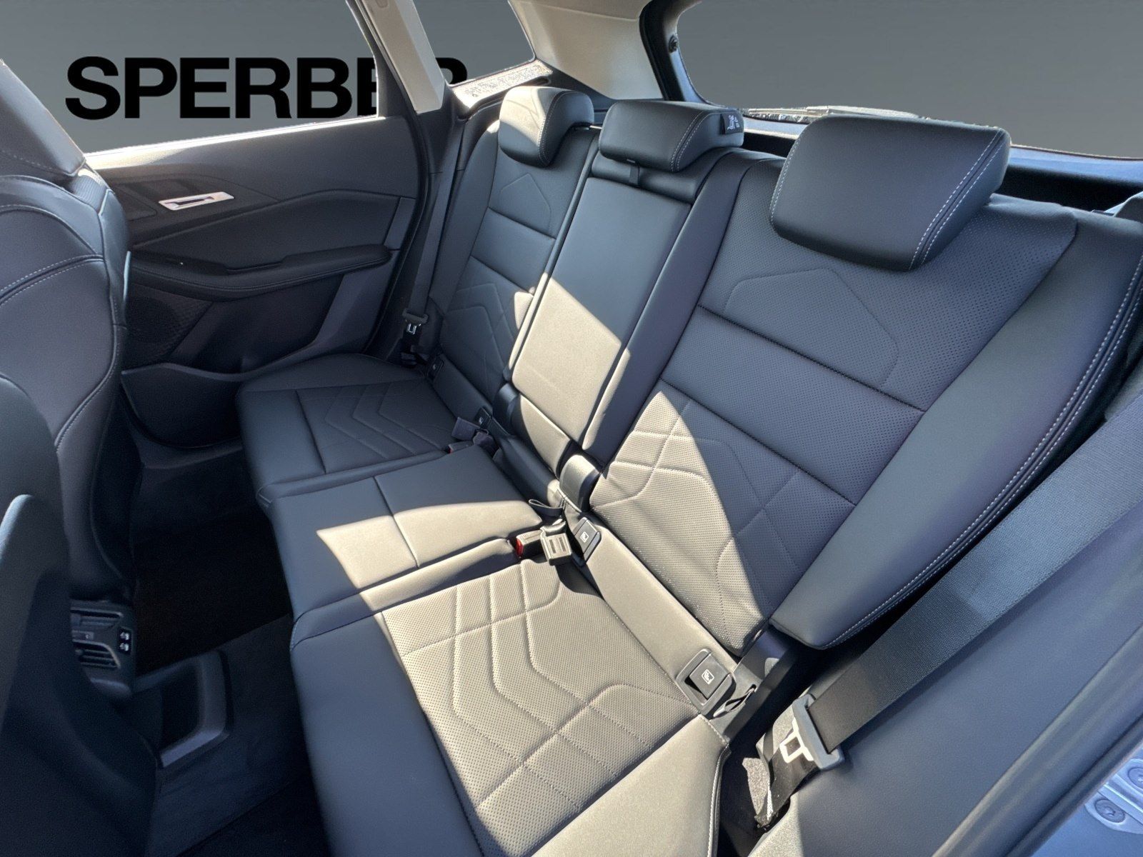 BMW 218 Active Tourer - Bild 12