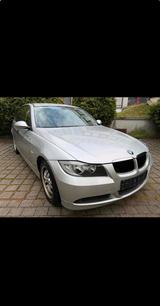 BMW 320i Automatik Hu neu - BMW 320 aus 2006: 320i