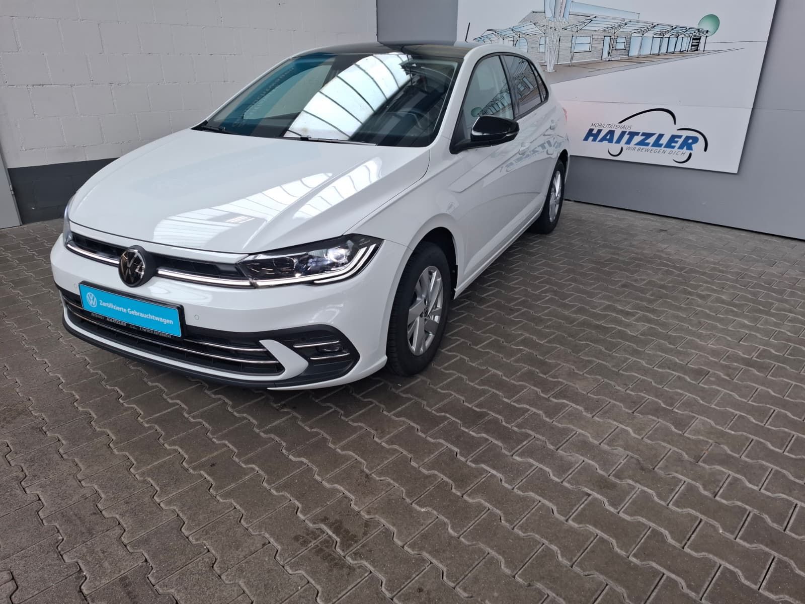 Fahrzeugabbildung Volkswagen Polo VI Style 1.0 TSI DSG +IQ Light +ACC +Kamera