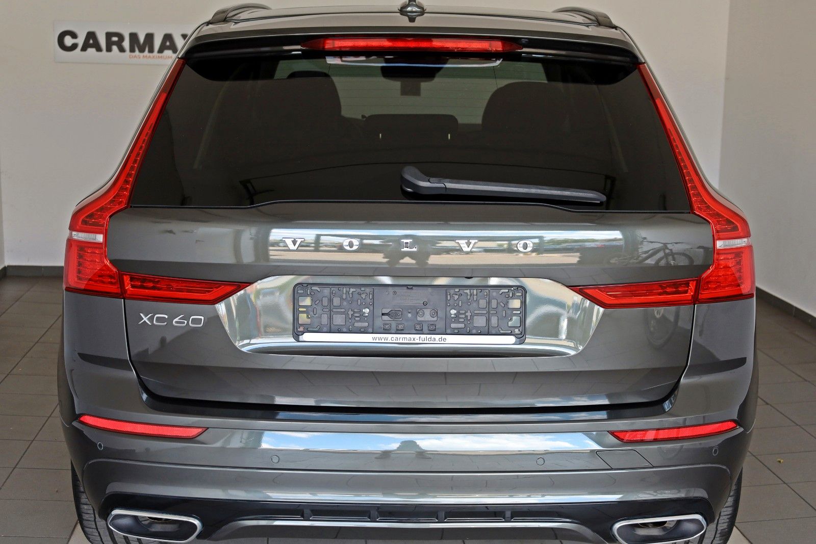 Fahrzeugabbildung Volvo XC60 T6 AWD R Design,HUD,Panoram,360°,4xSHAHK+WR