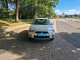 Mitsubishi outlander 2011 . 4WD. 7 sitzer - Mitsubishi Outlander aus 2011 mit Diesel-Antrieb