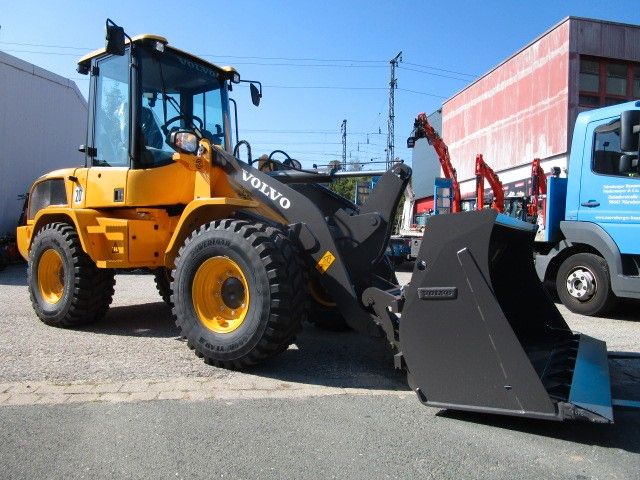 Volvo L30G