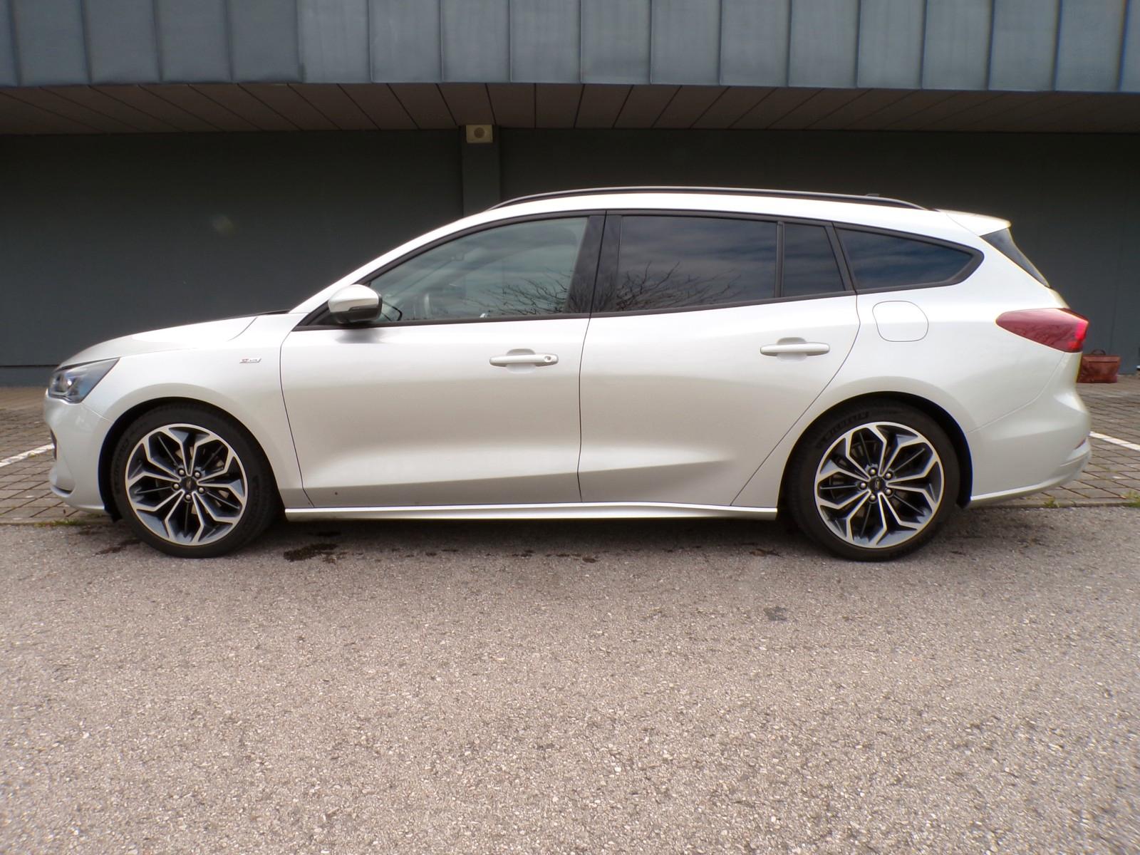 Ford Focus 1.5 EcoBlue"Turnier"ST-Line X