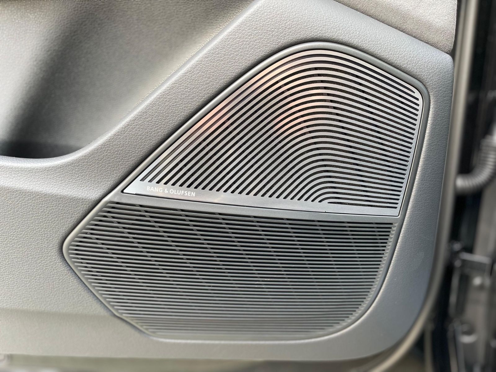 Fahrzeugabbildung Audi RSQ8 Performance Full Option|Carbon|STHZ|B&O Adv