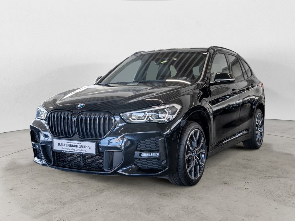 BMW X1 xDrive20d M-Sport PANO AHK HUD LED ACC NAVI imagem 2