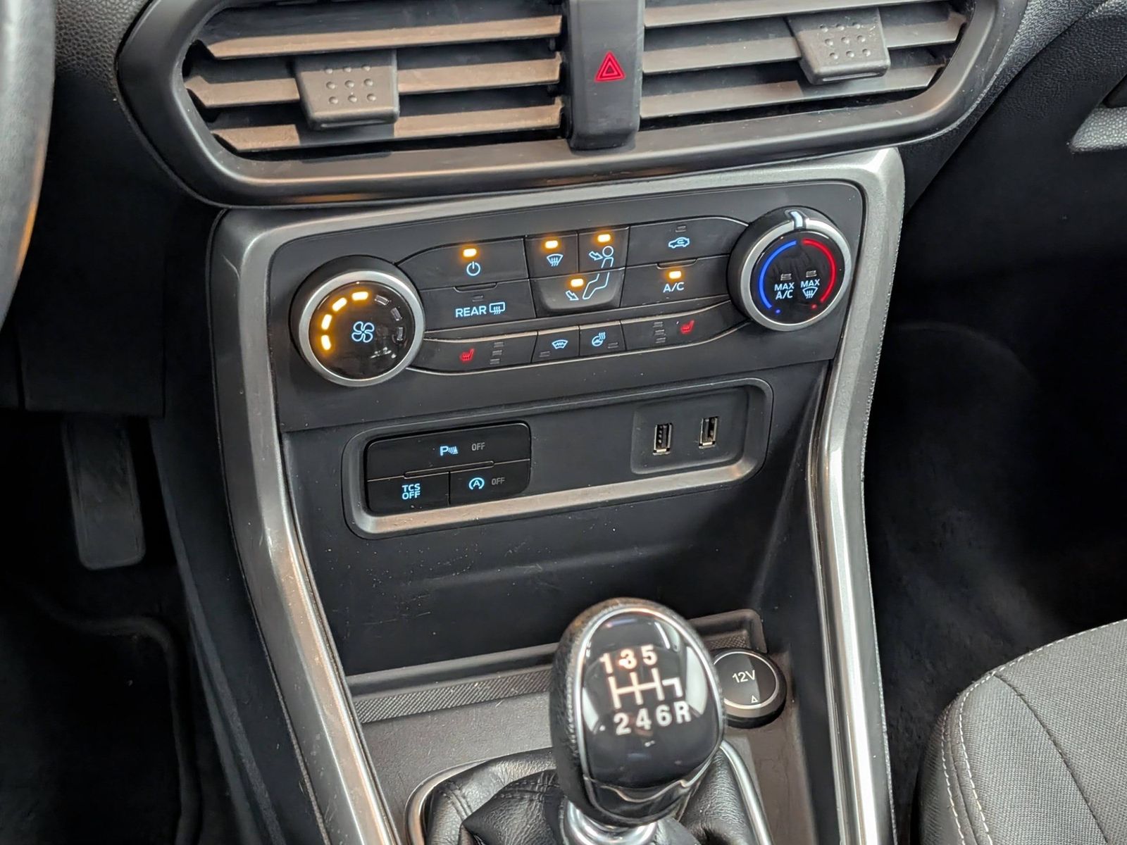 FORD EcoSport 1.0 EcoBoost Trend AHK Winterpaket – Bild 18