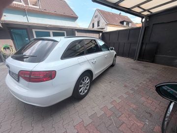 Audi A4 - 5