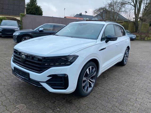 Volkswagen Touareg R-Line 3.0 TDI 4Motion