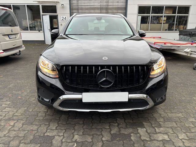 MERCEDES-BENZ GLC 220 d 4MATIC Autom. -