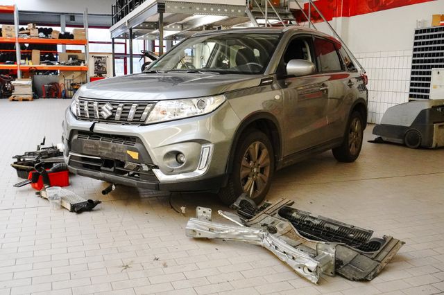 Suzuki Vitara 1.0 Comfort UNBESEITIGTER FRONTSCHADEN!