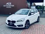 BMW 218 i Sport Line Active Tourer PANO+NAVI+XENON - BMW 218: Kleinbus