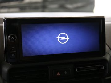 Opel Combo Cargo E 1.5D KLIMA WINTERPAK SITZH APP LED