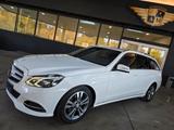 Mercedes-Benz E 300 T BlueTec AVANTGARDE LEDER/360°KAMERA/VOLL - Mercedes-Benz E 300: Bluetec