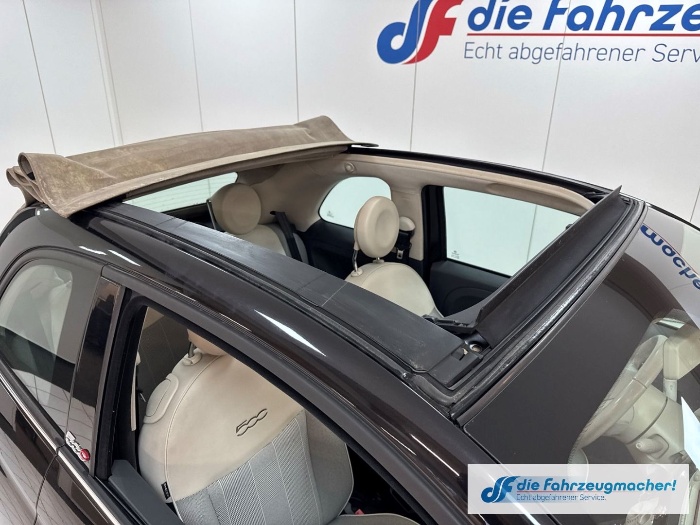 Fahrzeugabbildung Fiat 500 Lounge Faltdach PDC *IM KUNDENAUFTRAG
