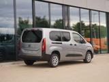 Fiat Doblo Maxi Kombi 1.5 100 / 10-Zoll Navi - silberne Fiat Doblo