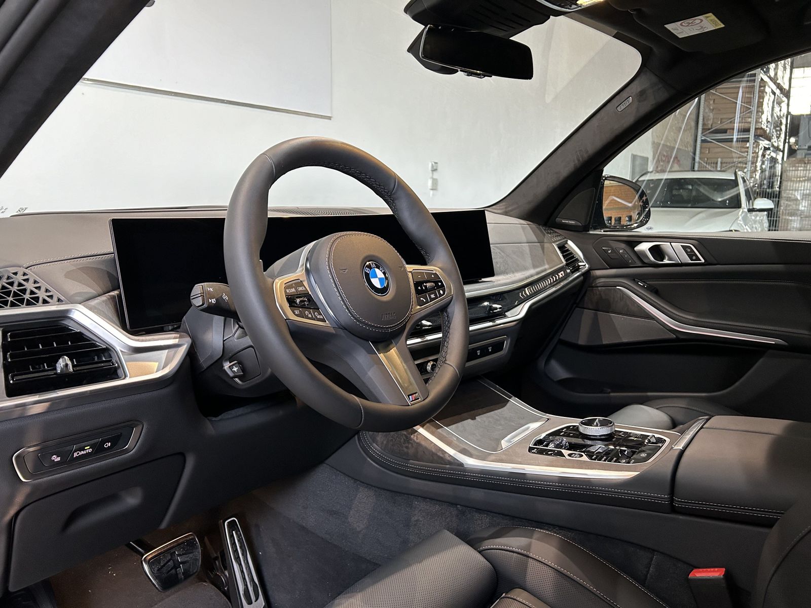 Fahrzeugabbildung BMW X7 xDrive40d Sitzbelüftung, Massagefunktion, Sta