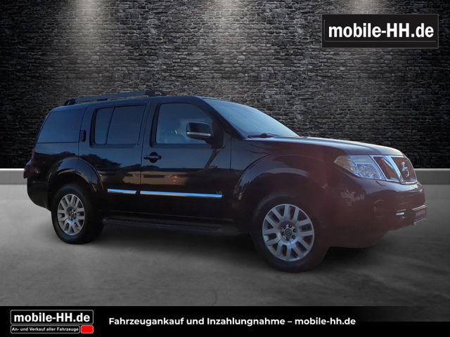 Nissan Pathfinder 3.0*SD*LEDER*KAMERA*AHK*1 HAND*LE*