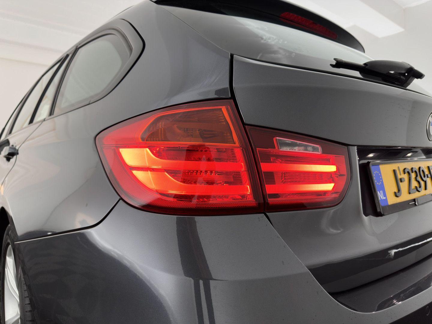 BMW 316 2015 — photo 22