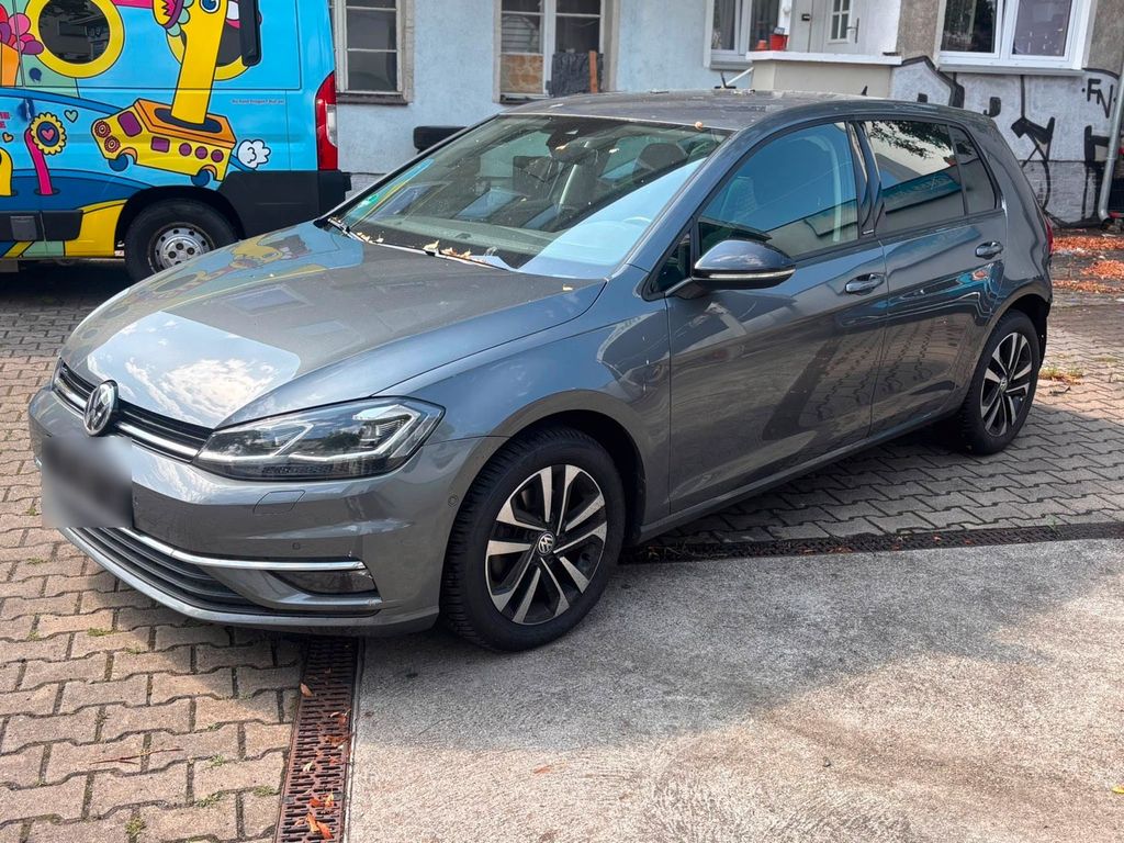 Image of Volkswagen Golf