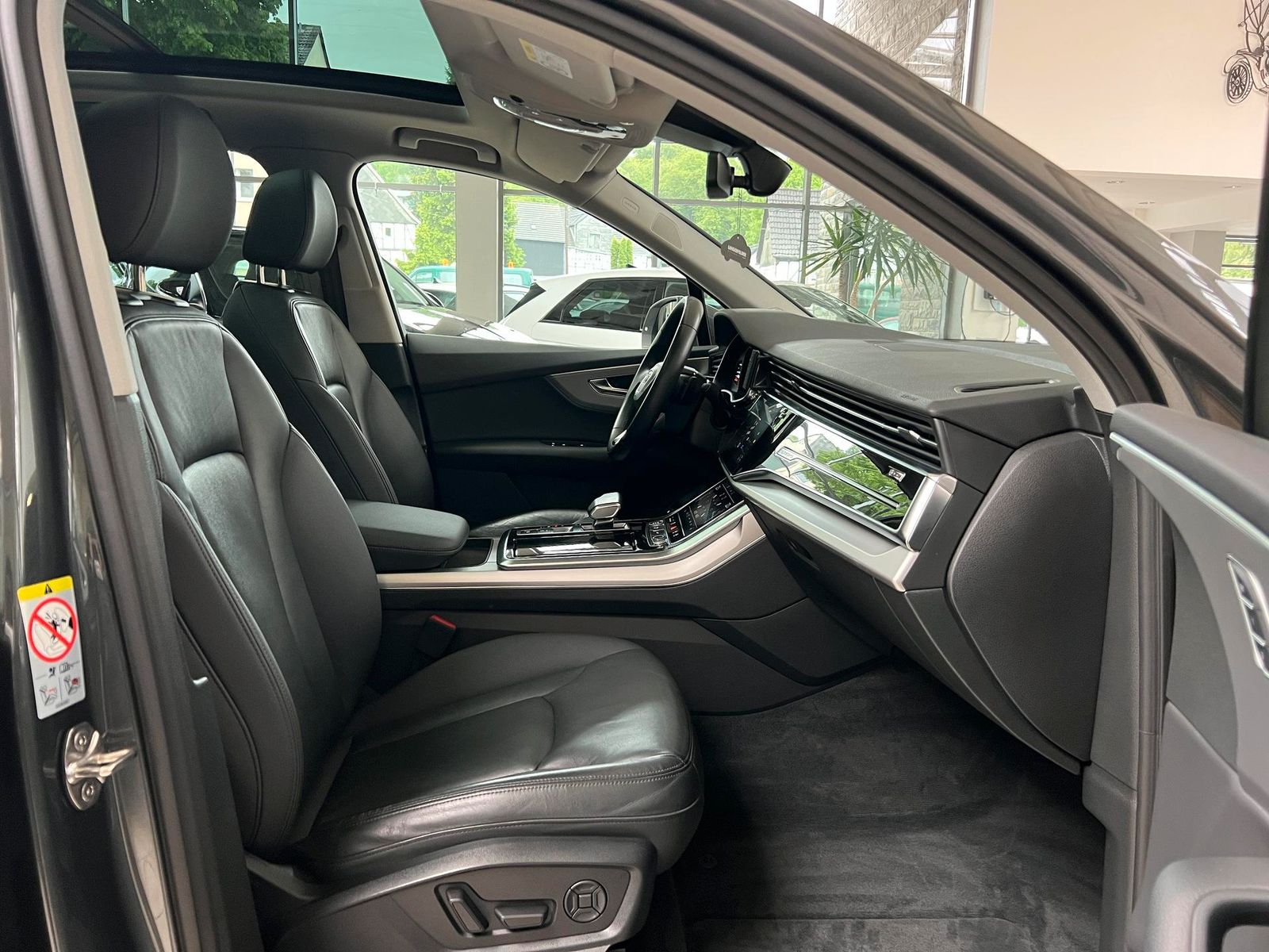 Audi Q7 55 3.0 TFSI e quattro S line PANO 360° AHK foto 12