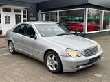 Mercedes-Benz C 240 ELEGANCE / AUTOMATIK - Mercedes-Benz C 240: Limousine