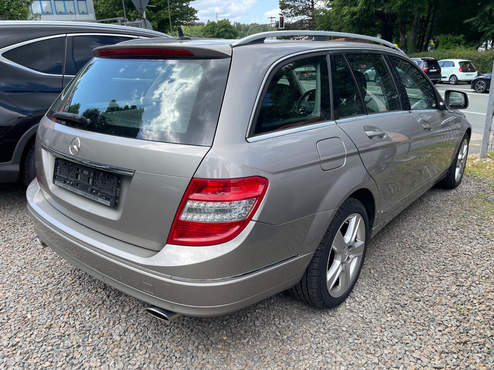Mercedes-Benz C280 2008 — engine 2.997 cm³, 231 HP (170kW)