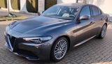 Alfa Romeo Giulia 2.2 Diesel 16V 140 kW AT8 Lusso Navi Kame - Alfa Romeo Giulia von privat