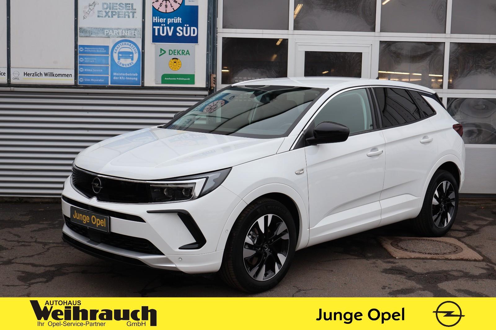 Opel Grandland 1.5 Diesel AT8 Elegance+ACC+AHK+