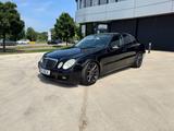 Mercedes-Benz E 300 CDI V6 Lim. BlueTec-Na... - gebrauchte Mercedes-Benz E 300 aus dem Jahr 2008