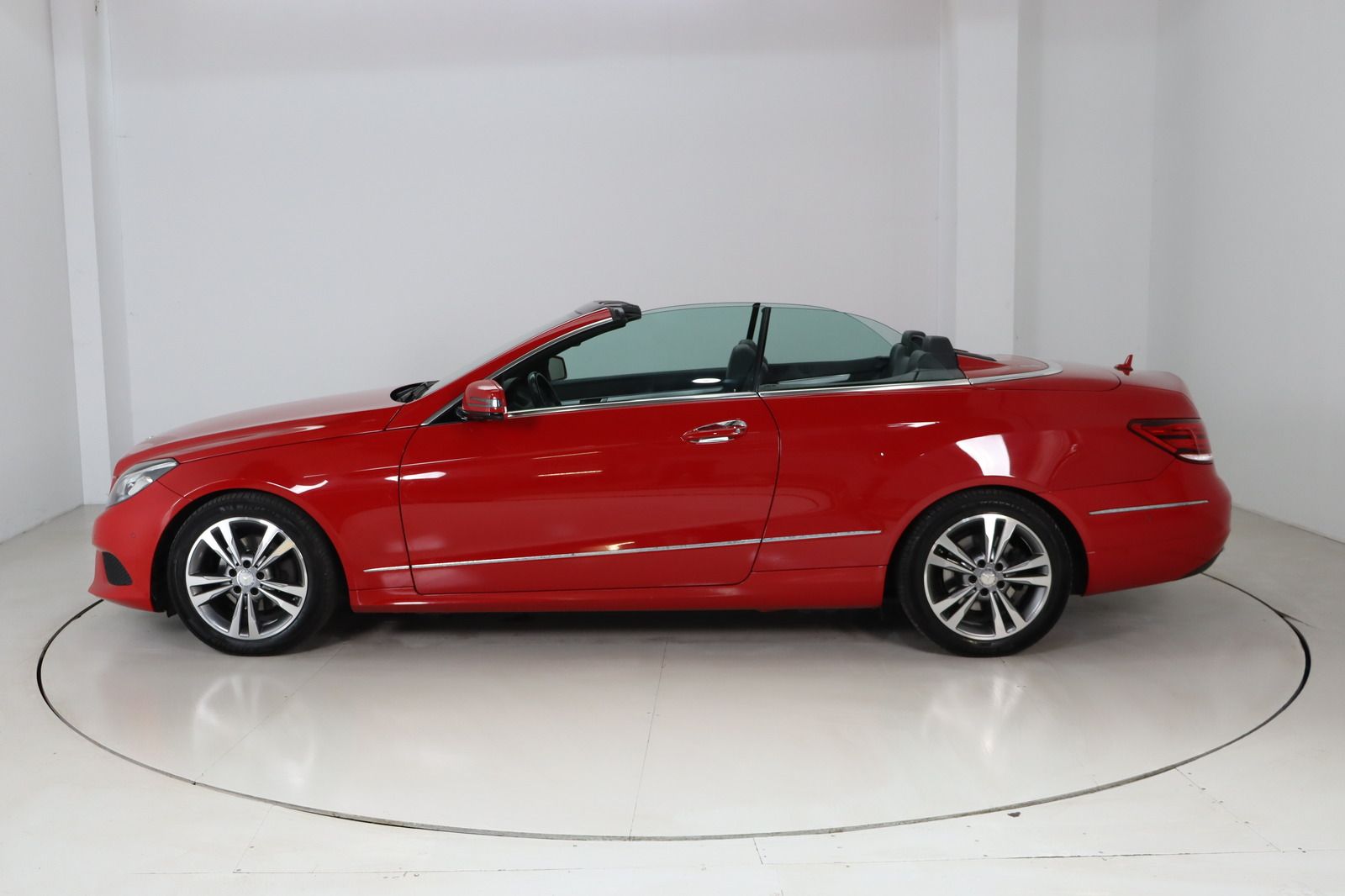 Fahrzeugabbildung Mercedes-Benz E 200 CGI Cabrio aus 1. Hand MwSt. ausw.