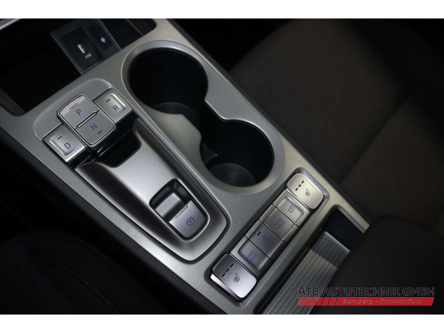 Fahrzeugabbildung Hyundai KONA Elektro Trend 39,2 kWh 2WD SOH 97,9 % Assis