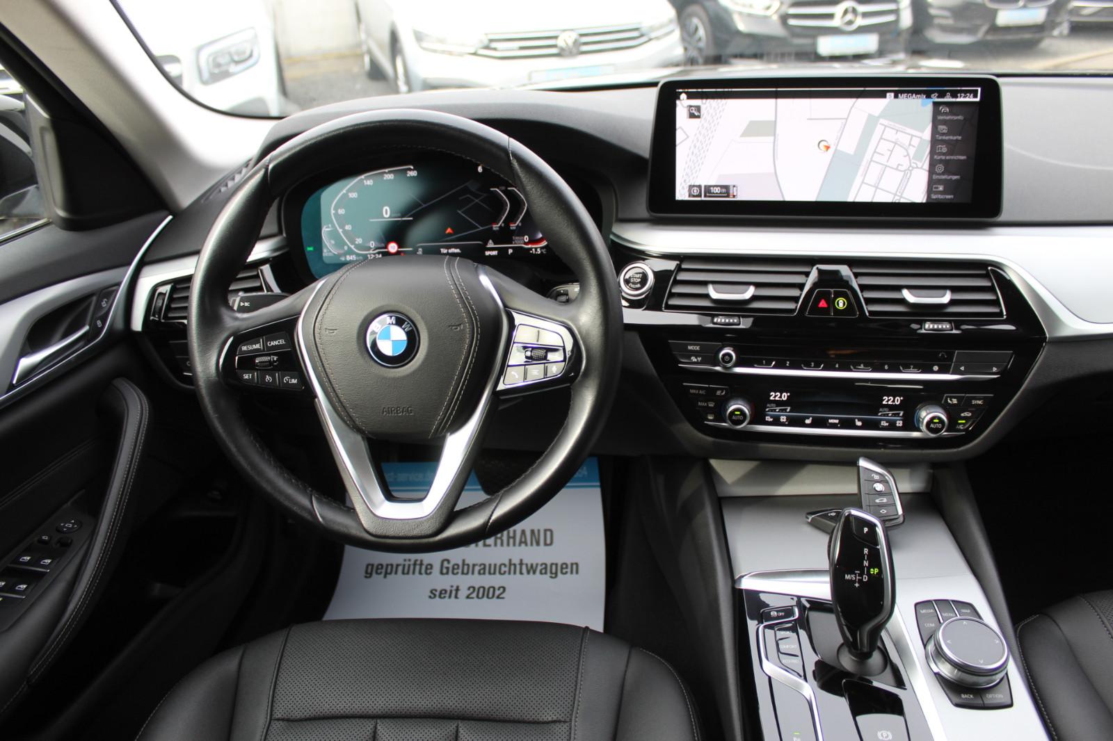 BMW 530d Tour. +DAB+Kamera+S-Leder+Active Guard+