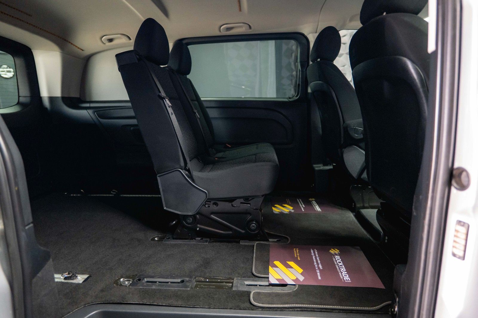 Fahrzeugabbildung Mercedes-Benz Vito Mixto 119 CDI 4MATIC kompakt *LED*Kamera*