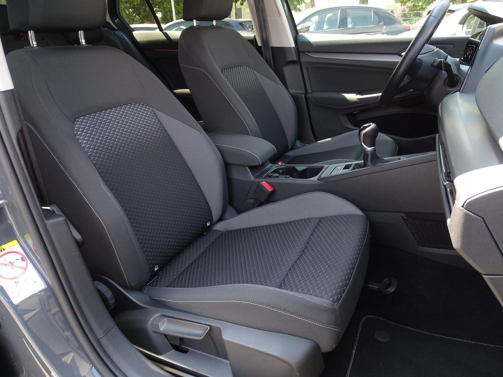 Volkswagen Golf VIII 1.5 TSI Active Navi LED AHK ACC PDC, миниатюра 24