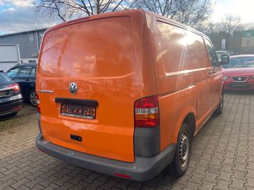 Volkswagen T5 Transporter - 11